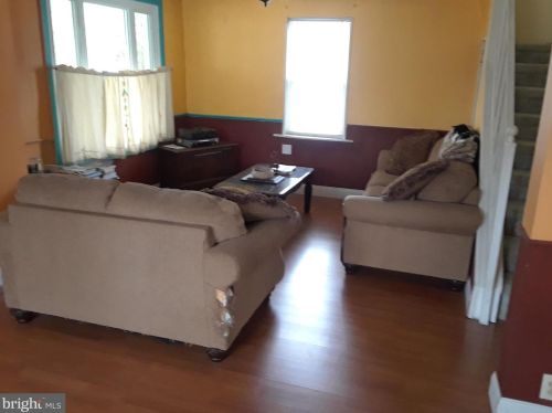1334 Puritan Ave, West Deptford NJ  08096-1032 exterior