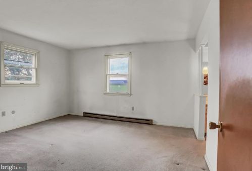 1500 Terrace Ave, Carlisle PA  17013-9369 exterior