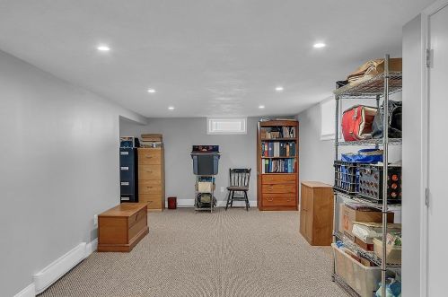 74 Millville St, Salem NH  03079-2620 exterior