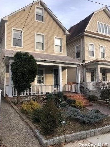 84-11 107th St, Jamaica, NY 11418-1139