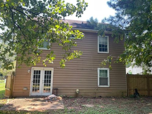 1047 Autumn Crest Ct, Stone Mountain, GA 30083-5169