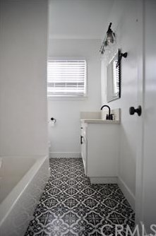 757 Redondo Ave, Long Beach CA  90804-5140 exterior