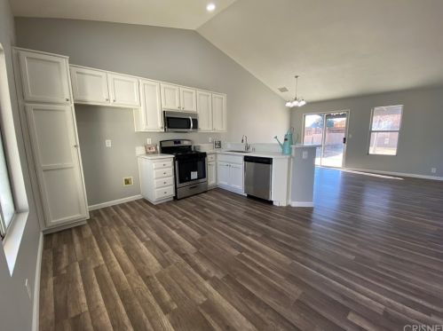 1241 Ranger St, Ridgecrest CA  93555-5125 exterior