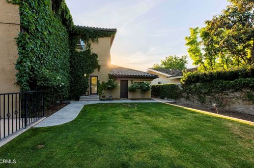 840 Fairway Dr, Bakersfield CA 93309-2416 exterior