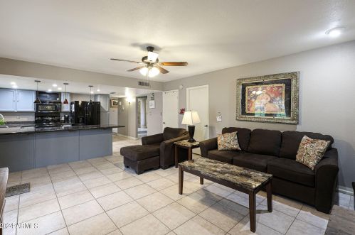5030 Winchcomb Dr, Scottsdale AZ  85254-2861 exterior