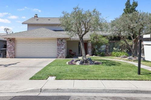 601 Milgeo Ave, Ripon, CA 95366-2181