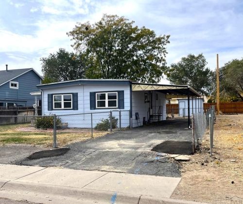 2151 Hellbeck Dr, Pueblo, CO 81005-2852