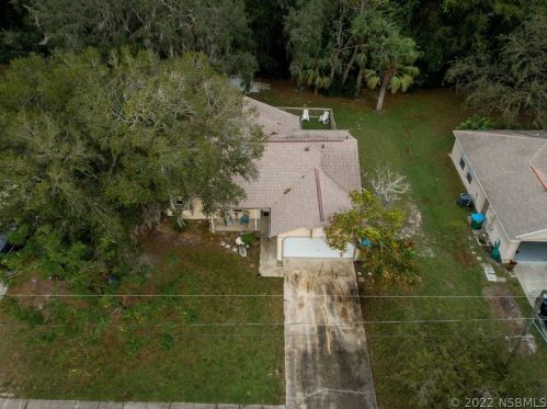 2033 Brewster Dr, Deltona FL  32738-9597 exterior