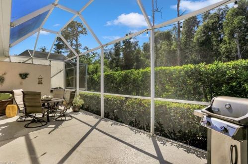 23125 Coconut Shores Dr, Bonita Springs FL 34134-9107 exterior