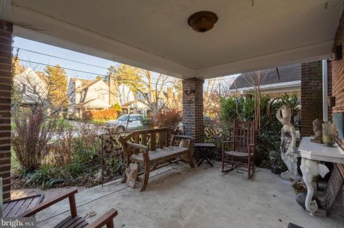 2910 Rising Sun Rd, Ardmore, PA 19003-1823