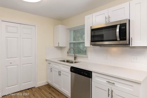 1873 Baylor Ct, Cocoa, FL 32922-5465