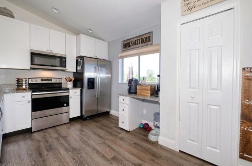 386 Palora Ave, Lehigh Acres FL 33974-9458 exterior