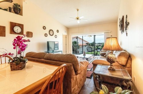 5405 Compass Pt, Oxford, FL 34484-3742