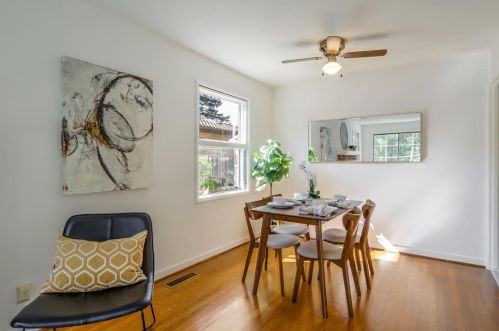 1252 Carmel Ter, Los Altos CA 94024-5508 exterior