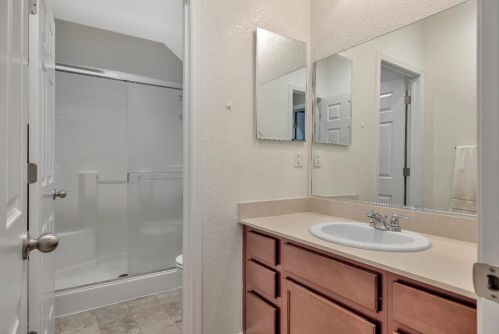 21252 Grapevine Dr, Grayson CA  95363-8903 exterior