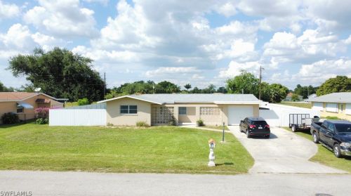 1103 Jasmine Rd, Lehigh Acres, FL 33936-6419