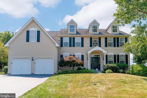 43 Ashford Way, Collegeville, PA 19473-1693