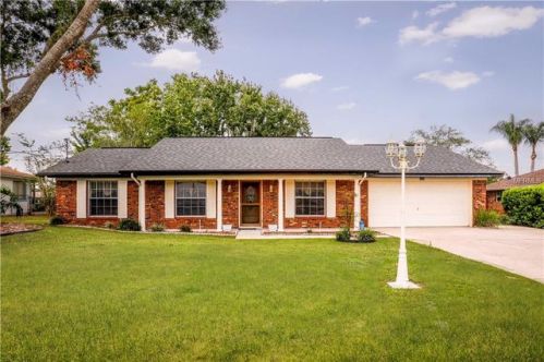 1582 Gregory Dr, Deltona, FL 32738-6159