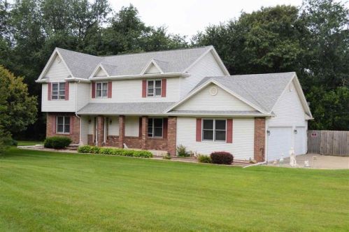 11571 Castle Dr, Inwood, IN 46563-7637