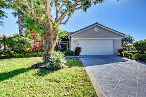 8914 Brittany Lakes Dr, Boynton Beach, FL 33472-2513