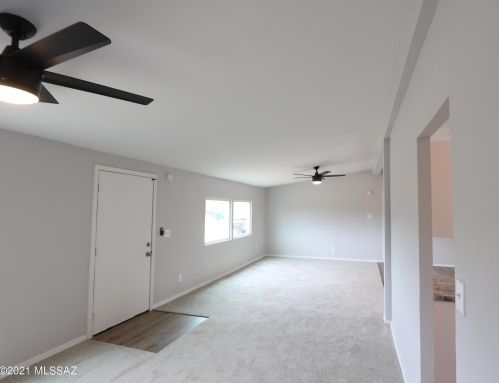 9141 Claude St, Tucson AZ 85735-1735 exterior