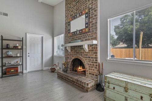 1903 Eastfield Dr, Richardson TX  75081-5435 exterior