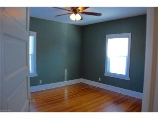 3629 Rocky River Dr, Cleveland OH  44111-3935 exterior