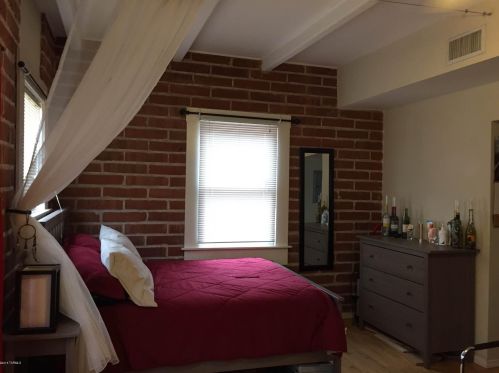 506 1st St, Tucson AZ  85705-7818 exterior