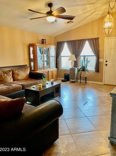 418 101st Pl, Mesa, AZ 85207-7213
