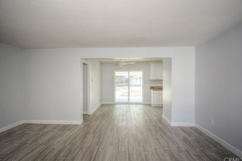 10440 Hole Ave, Riverside CA  92505-1620 exterior