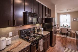 1550 Westborough Dr, Katy TX  77449-1580 exterior