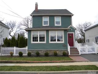 25 Sunset Rd, East Massapequa, NY 11758-6774