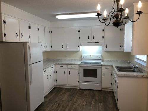 553 Oak Dr, Lexington SC  29073-9537 exterior