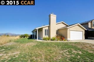 8499 Rhoda Ave, Pleasanton CA  94568-1075 exterior