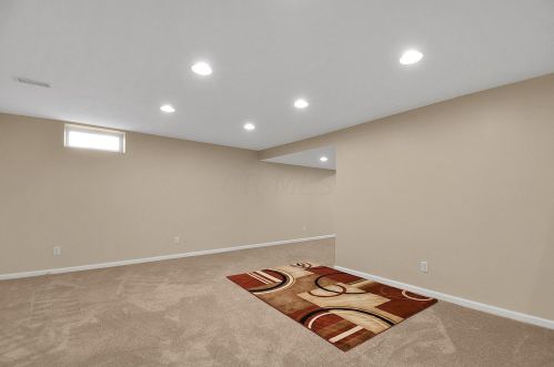 410 Green Apple Pl, Pataskala OH  43062-7453 exterior