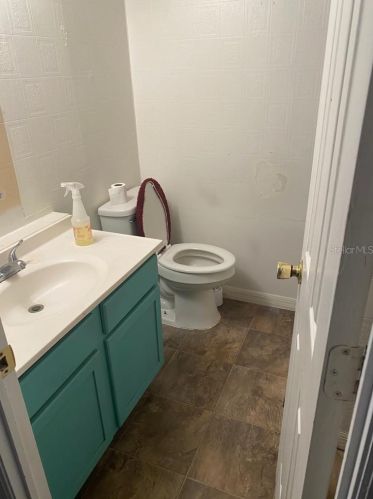 31700 Orange St, Mount Plymouth FL  32776-8520 exterior