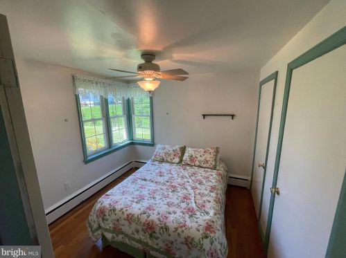 1412 Holland Rd, Southampton PA  18966-2707 exterior