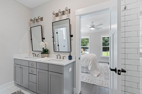 1872 Rifle Range Rd, Mount Pleasant SC  29464-9437 exterior