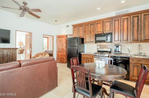 5909 Solcito Ln, Scottsdale AZ 85250-5514 exterior