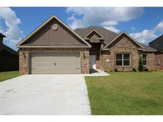 4104 Deerfield Blvd, Bentonville, AR 72713-3008