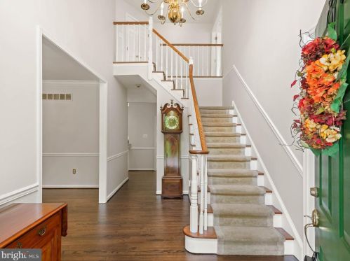49 Yarmouth Ln, Downingtown PA  19335-1556 exterior