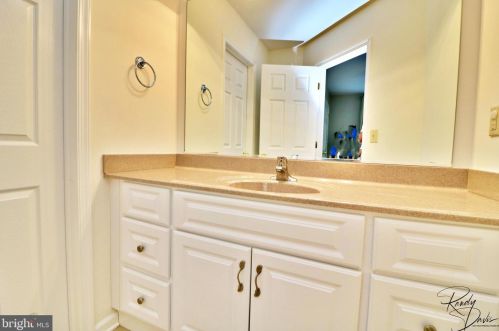 59 Brighton Pl, Charles Town WV  25414-2584 exterior