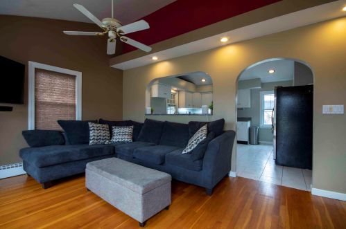 16 Merrill St, Nashua NH  03060-4731 exterior