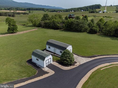 803 Hook Hill Rd, Richmond National Battlefiel VA  22835-3505 exterior