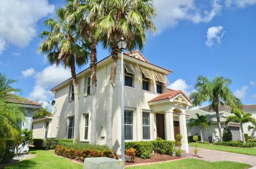 788 Belle Grove Ln, West Palm Beach, FL 33411-4547