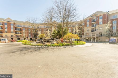 516 Carson Ter, Huntingdon Valley PA  19006-4721 exterior