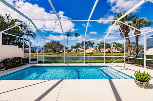 3833 Huelva Ct, Naples, FL 34109-0328