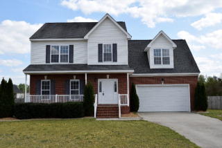 201 Stillwater Creek Dr, Goldsboro, NC 27534-6382