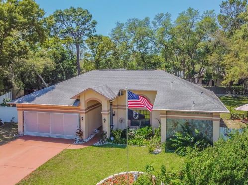 5047 Heavenly Ct, Brooksville, FL 34607-2442