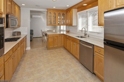 9 Corwin St, Dover NJ  07869-3431 exterior